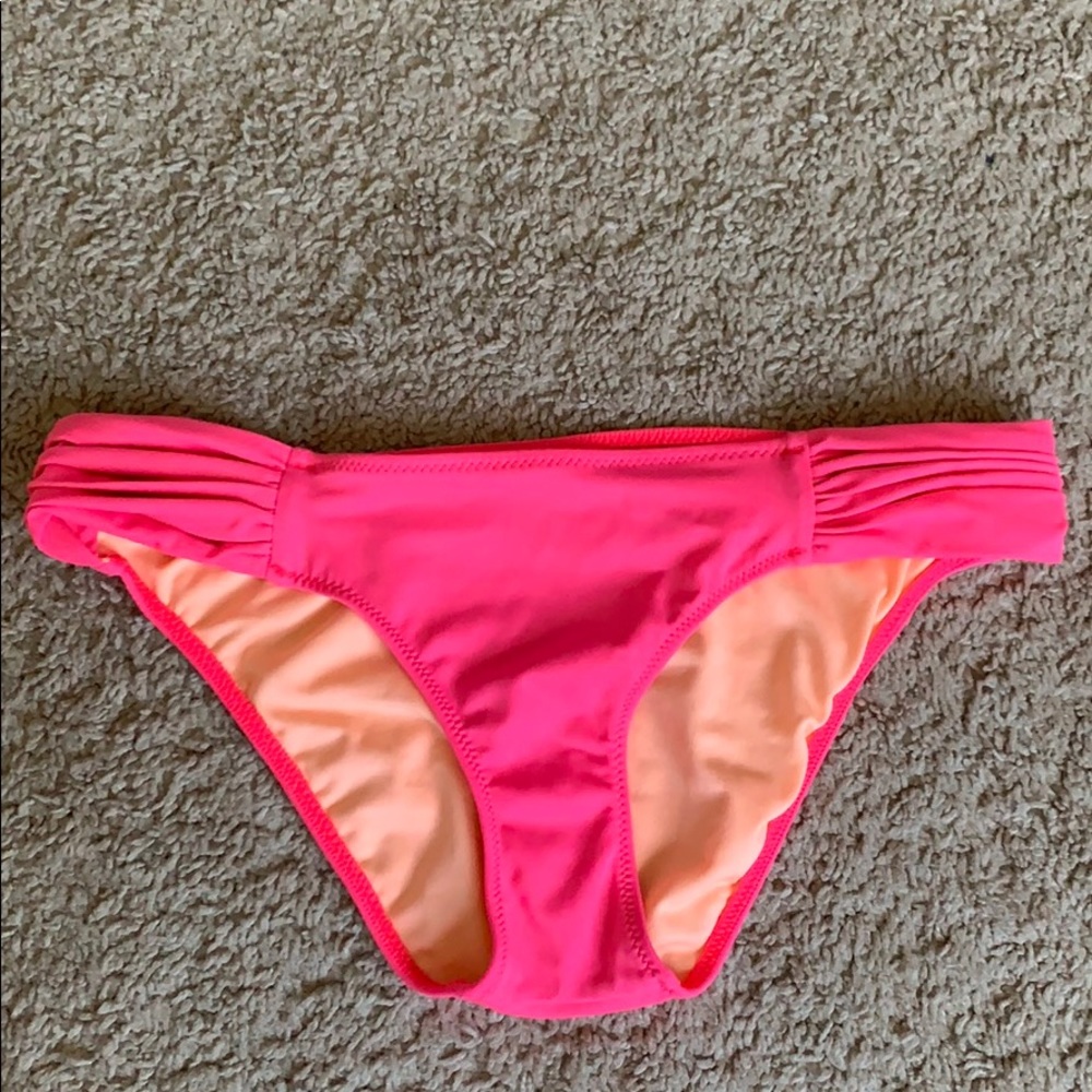 Bikini bottoms